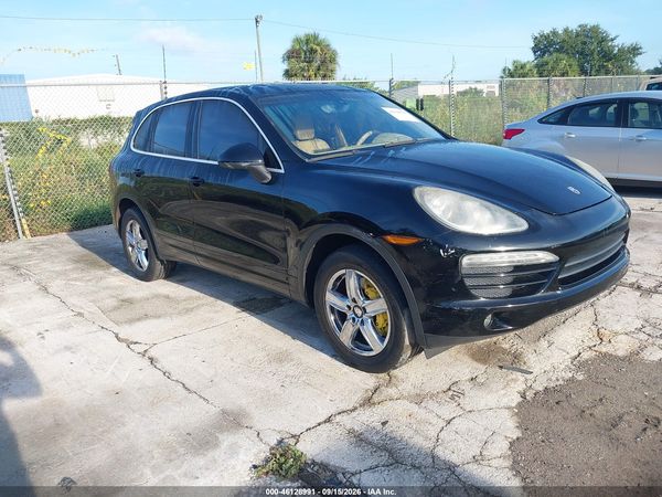 2012 PORSCHE CAYENNE — I1