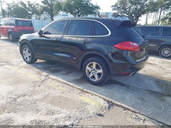 2012 PORSCHE CAYENNE — I3