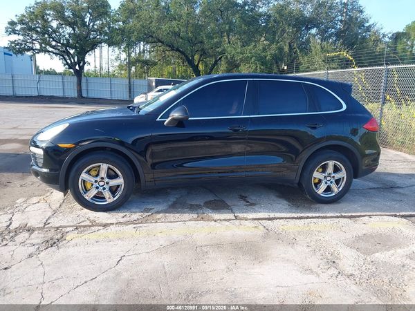 2012 PORSCHE CAYENNE — I117