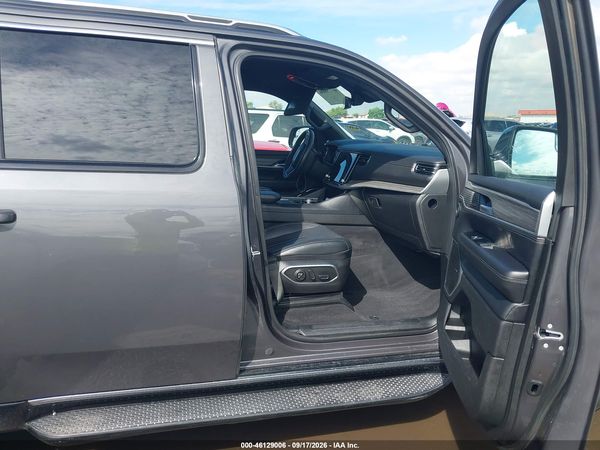 2023 JEEP WAGONEER SERIES III 4X4 — I5