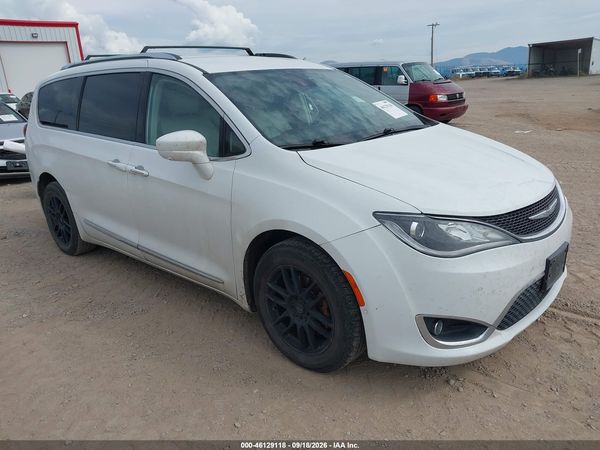 2017 CHRYSLER PACIFICA TOURING-L PLUS — I1