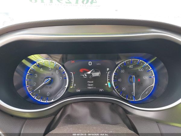 2017 CHRYSLER PACIFICA TOURING-L PLUS — I7