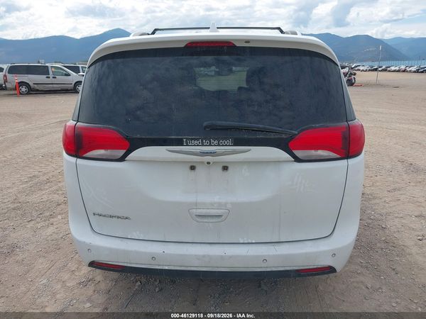 2017 CHRYSLER PACIFICA TOURING-L PLUS — I119