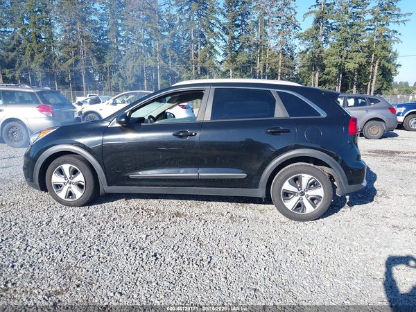 2019 KIA NIRO LX — I117