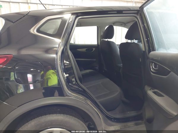2019 NISSAN ROGUE SPORT S — I8