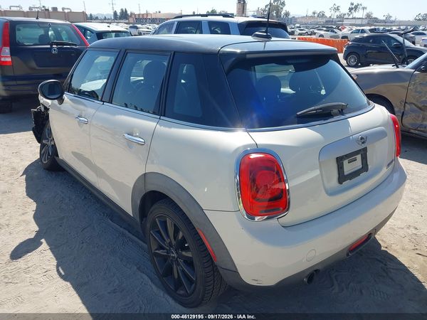 2015 MINI HARDTOP COOPER — I3