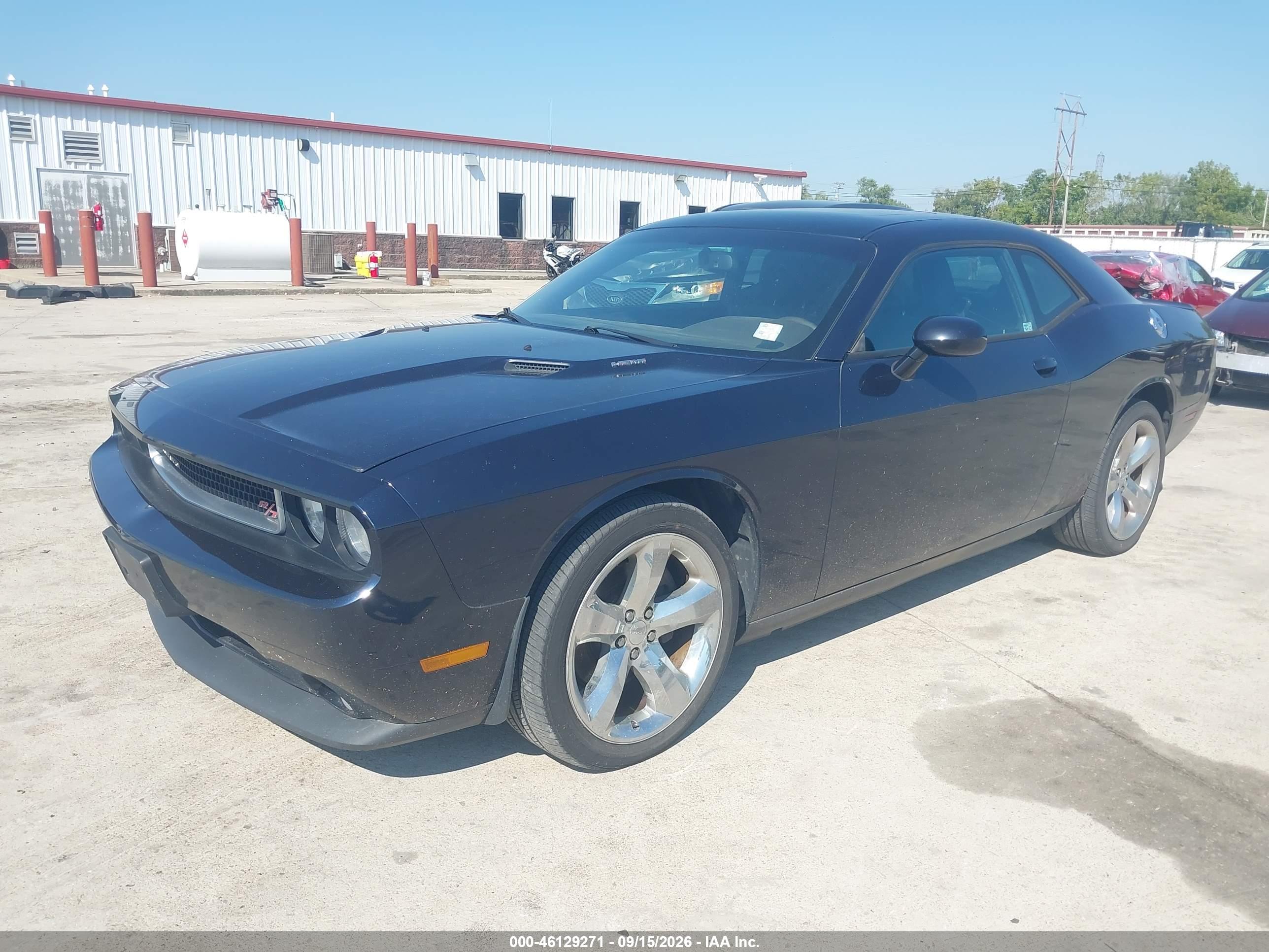 2012 DODGE CHALLENGER R/T — I2