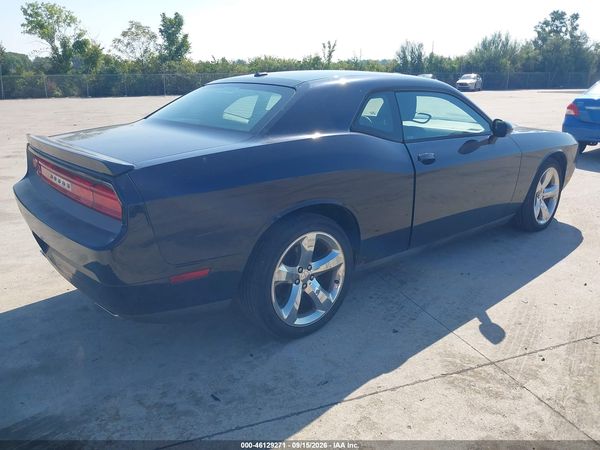2012 DODGE CHALLENGER — I4