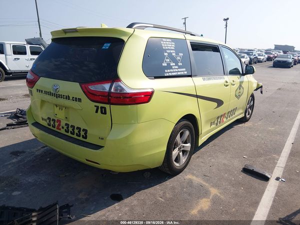 2019 TOYOTA SIENNA LE 8 PASSENGER — I4