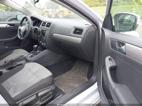 2017 VOLKSWAGEN JETTA 1.4T S — I5