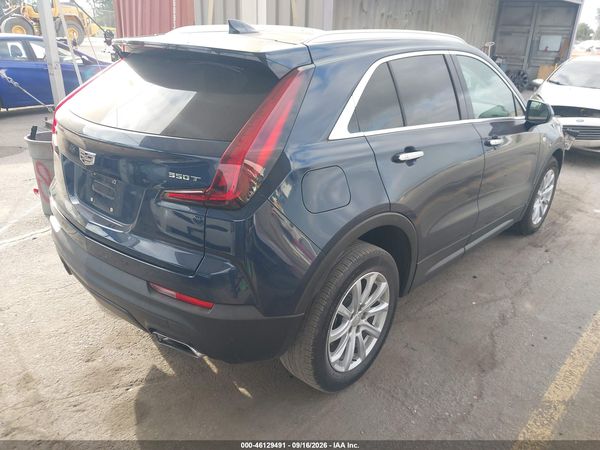 2020 CADILLAC XT4 FWD LUXURY — I4