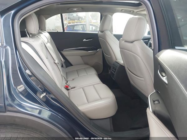 2020 CADILLAC XT4 FWD LUXURY — I8