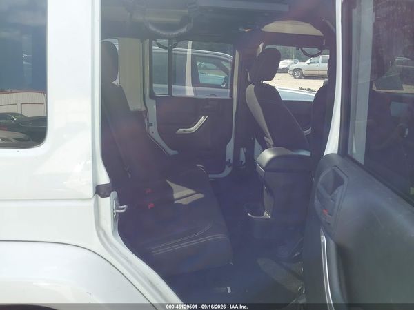 2016 JEEP WRANGLER UNLIMITED RUBICON — I8