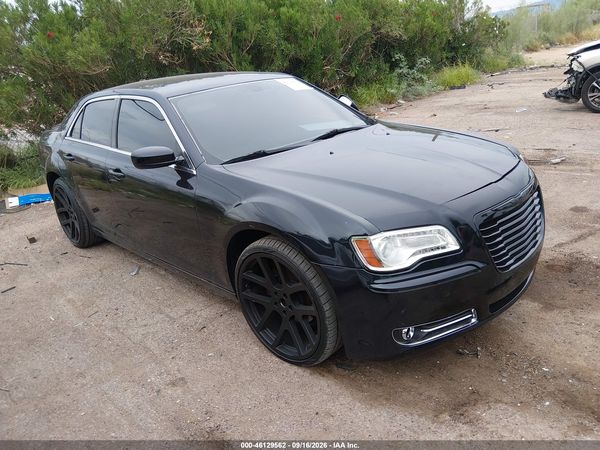 2012 CHRYSLER 300 LIMITED — I1