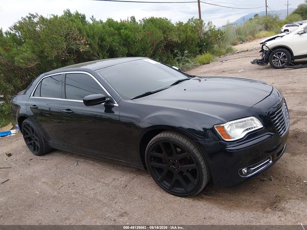 2012 CHRYSLER 300 LIMITED — I116