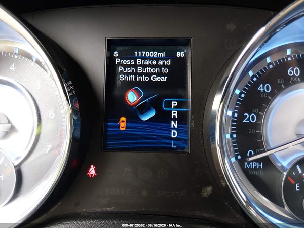 2012 CHRYSLER 300 LIMITED — I118