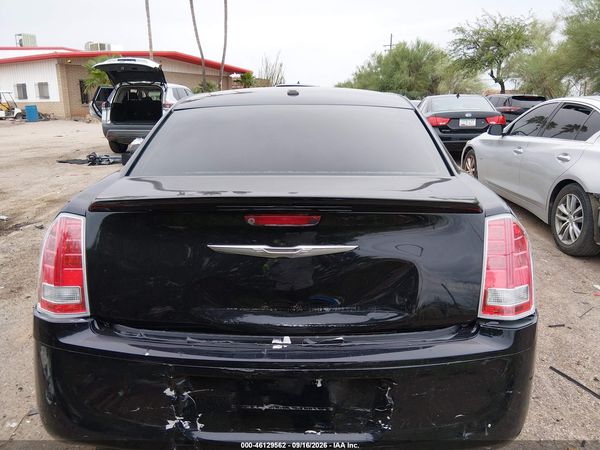 2012 CHRYSLER 300 LIMITED — I119