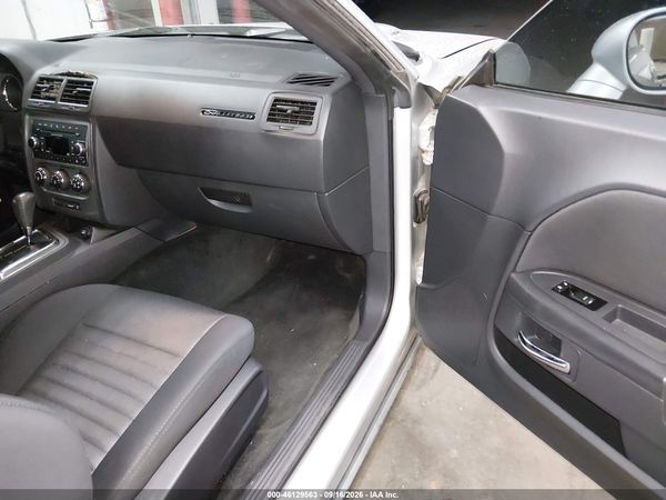 2012 DODGE CHALLENGER R/T — I5
