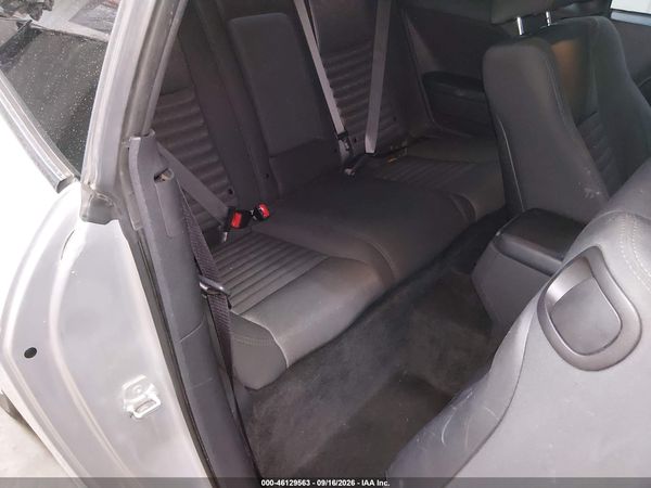 2012 DODGE CHALLENGER R/T — I8