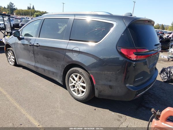 2021 CHRYSLER PACIFICA TOURING L — I3