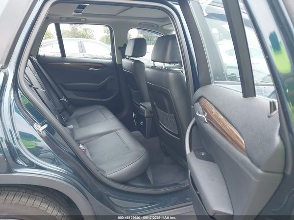 2015 BMW X1 XDRIVE35I — I8