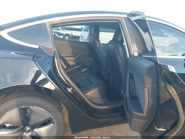 2018 TESLA MODEL 3 LONG RANGE/MID RANGE — I8