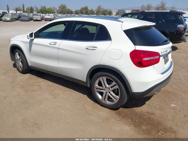2015 MERCEDES-BENZ GLA 250 GLA250 — I3