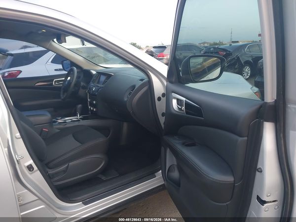 2019 NISSAN PATHFINDER S — I5