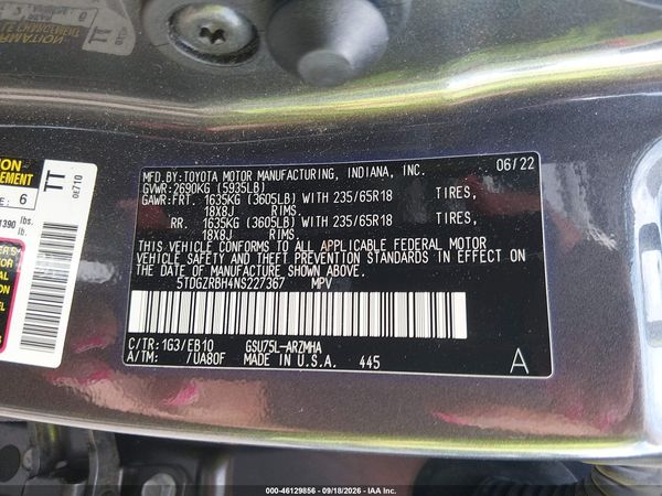 2022 TOYOTA HIGHLANDER XLE — I9