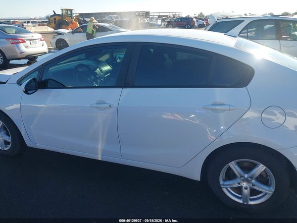2016 KIA FORTE LX — I117
