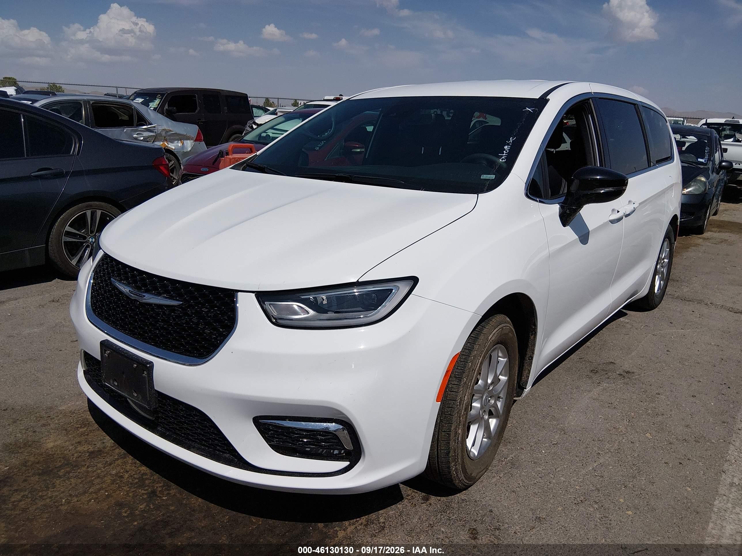 2026 CHRYSLER PACIFICA SELECT — I2