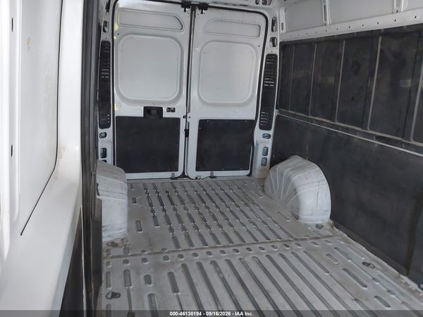 2025 RAM PROMASTER 2500 — I8