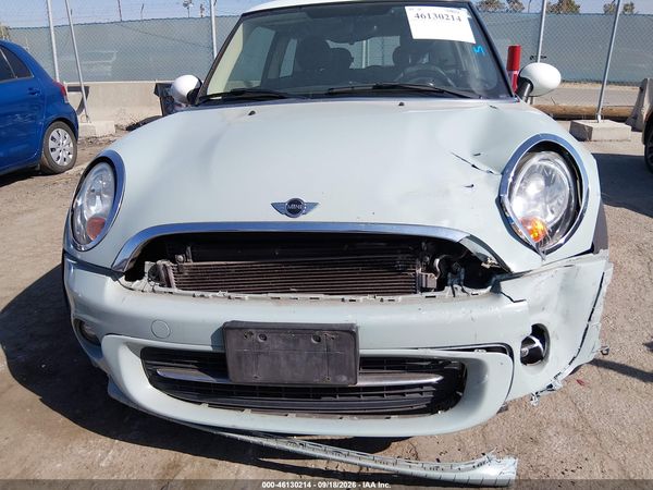 2013 MINI HARDTOP COOPER — I152