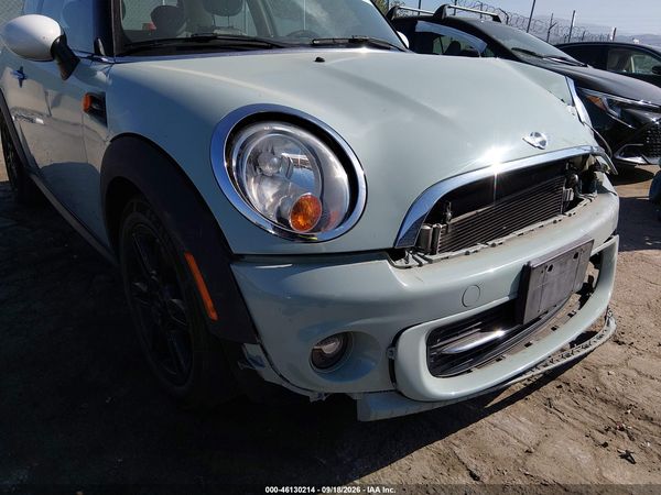 2013 MINI HARDTOP COOPER — I154