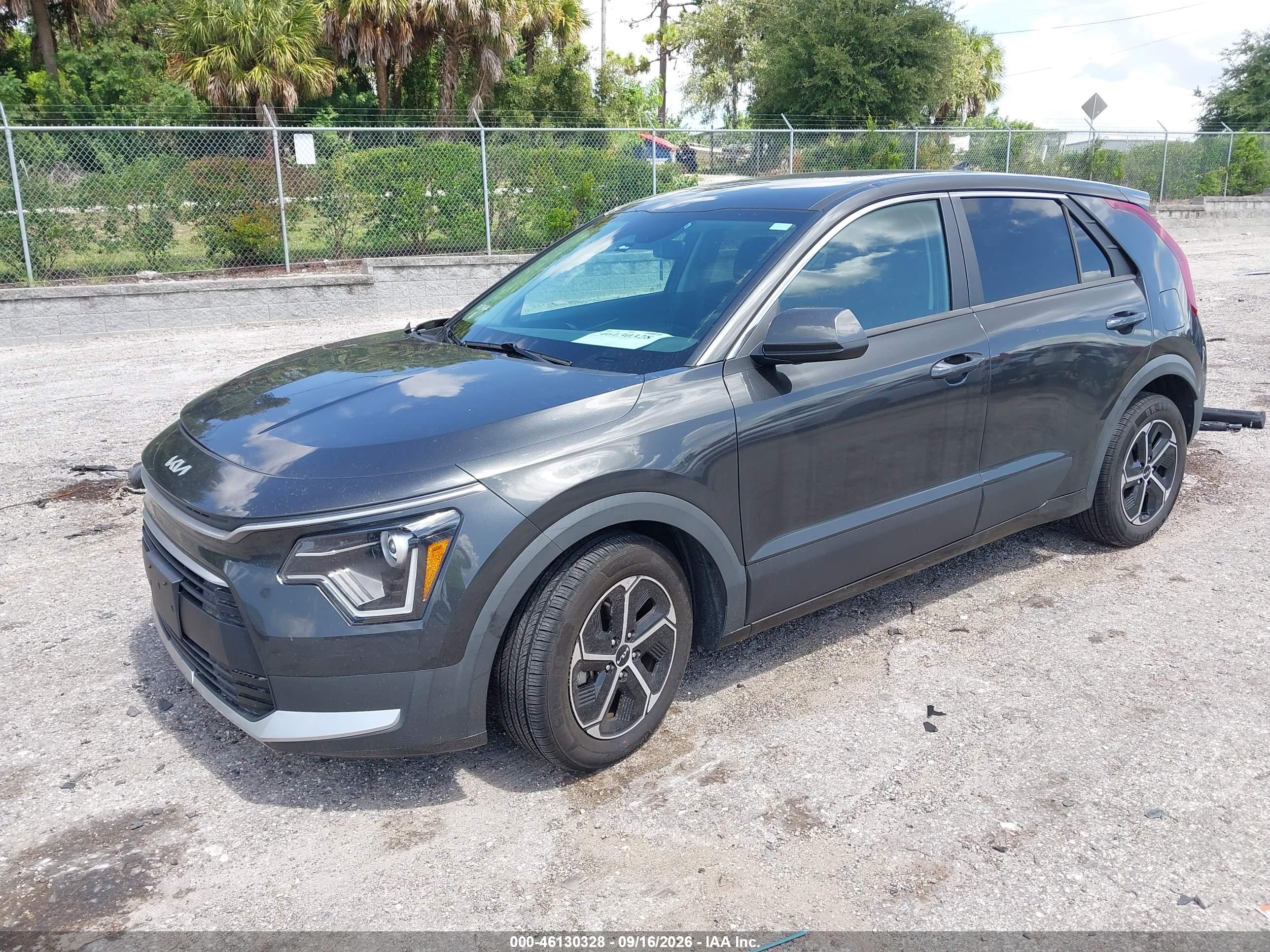 2023 KIA NIRO LX — I2