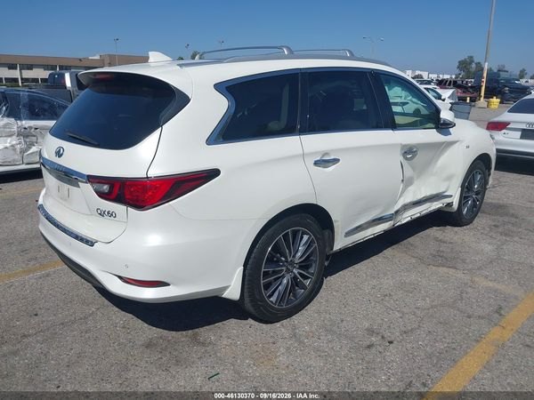 2019 INFINITI QX60 LUXE — I4