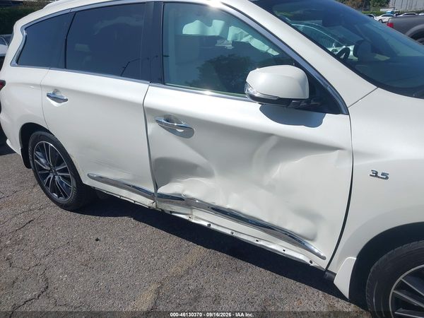 2019 INFINITI QX60 LUXE — I6