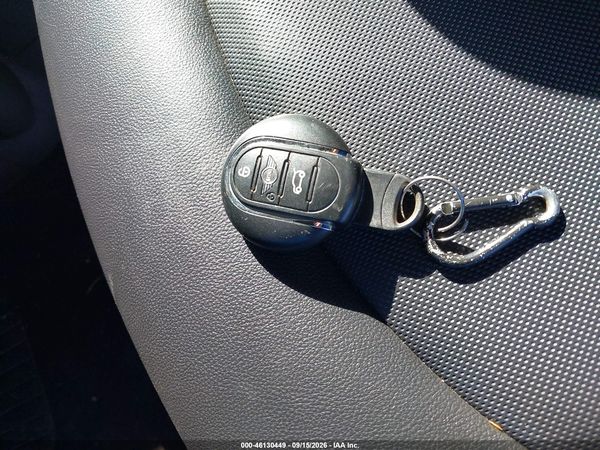 2019 MINI HARDTOP COOPER — I11