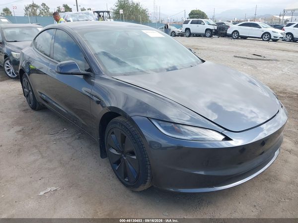2025 TESLA MODEL 3 — I1