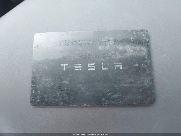 2025 TESLA MODEL 3 — I11