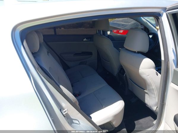 2017 KIA SPORTAGE LX — I8
