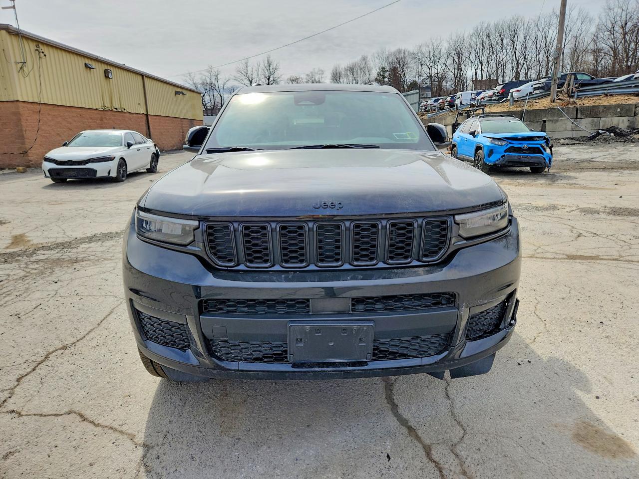 2024 JEEP GRAND CHEROKEE L LAREDO 4X4