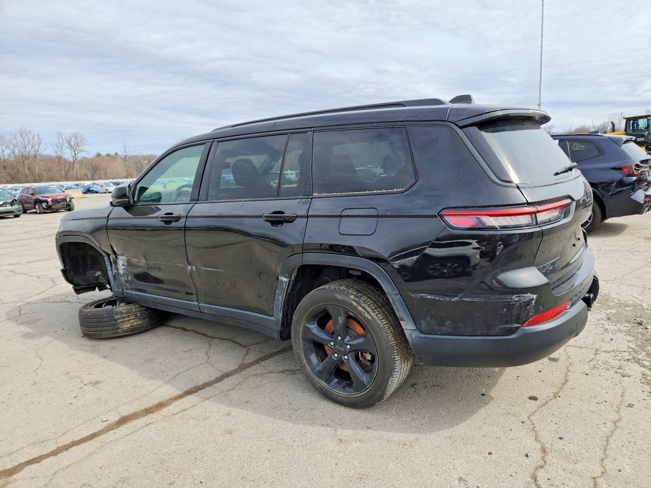 2024 JEEP GRAND CHEROKEE L LAREDO 4X4