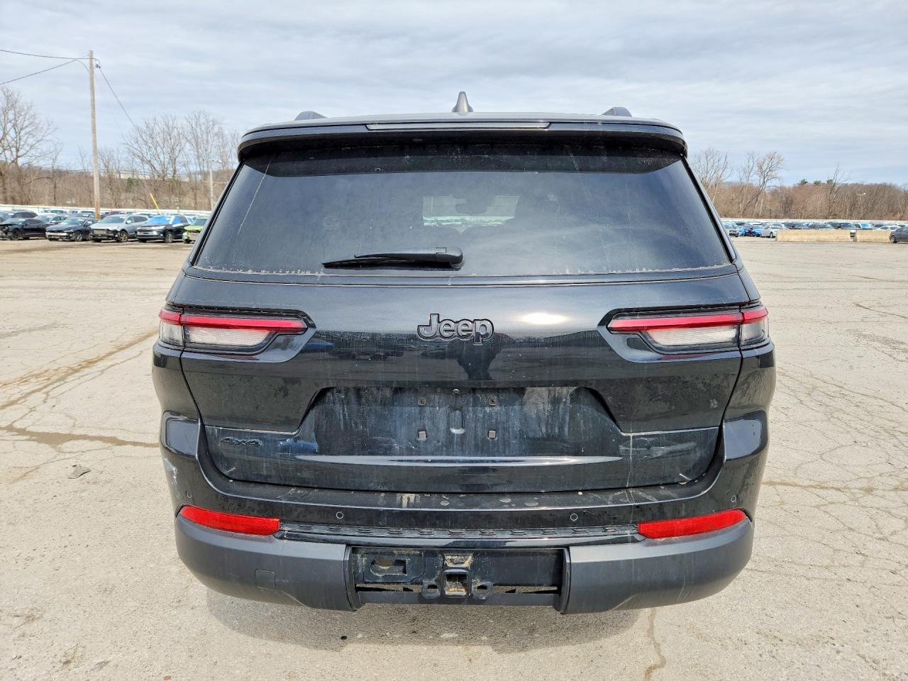 2024 JEEP GRAND CHEROKEE L LAREDO 4X4