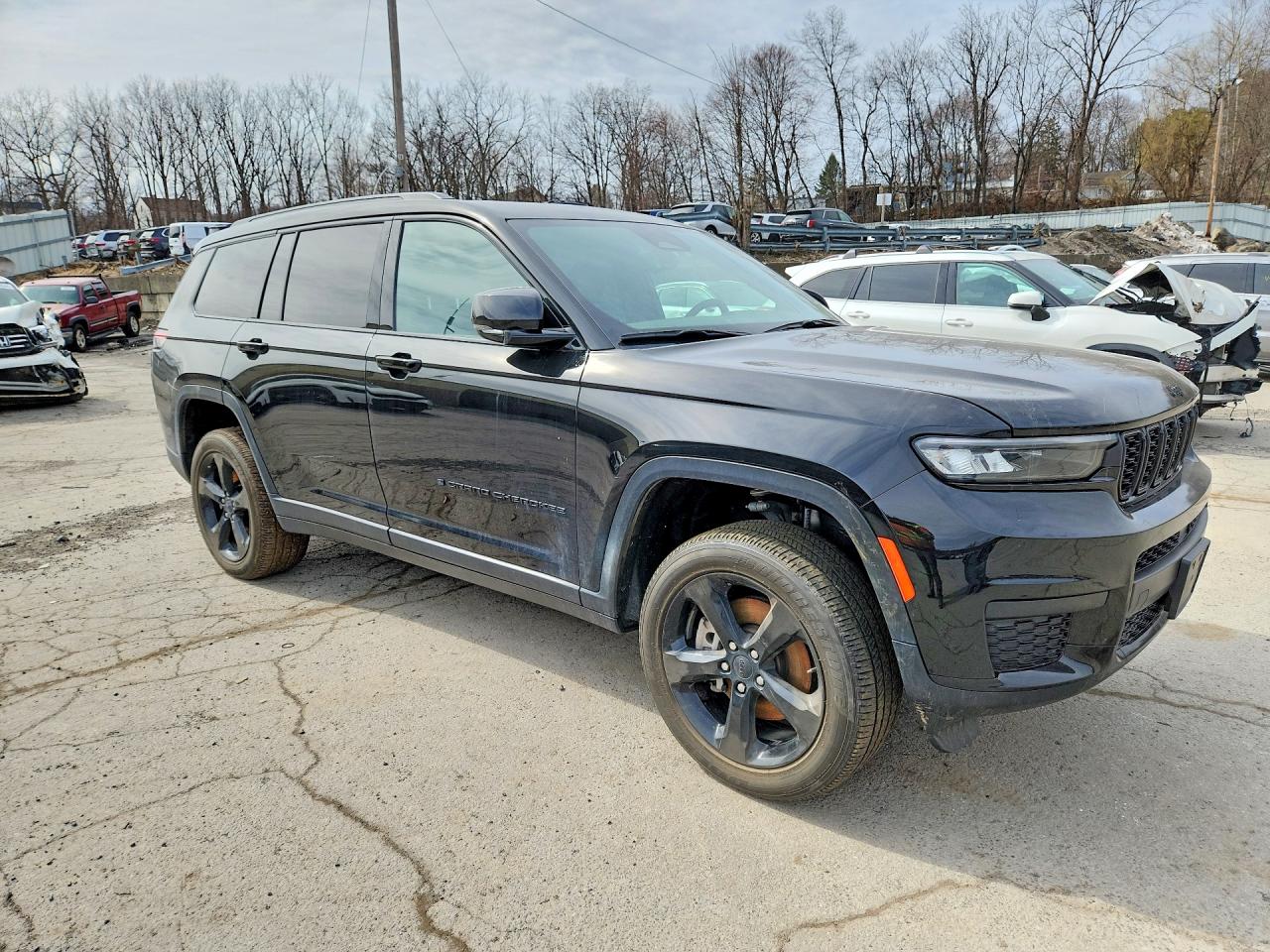 2024 JEEP GRAND CHEROKEE L LAREDO 4X4