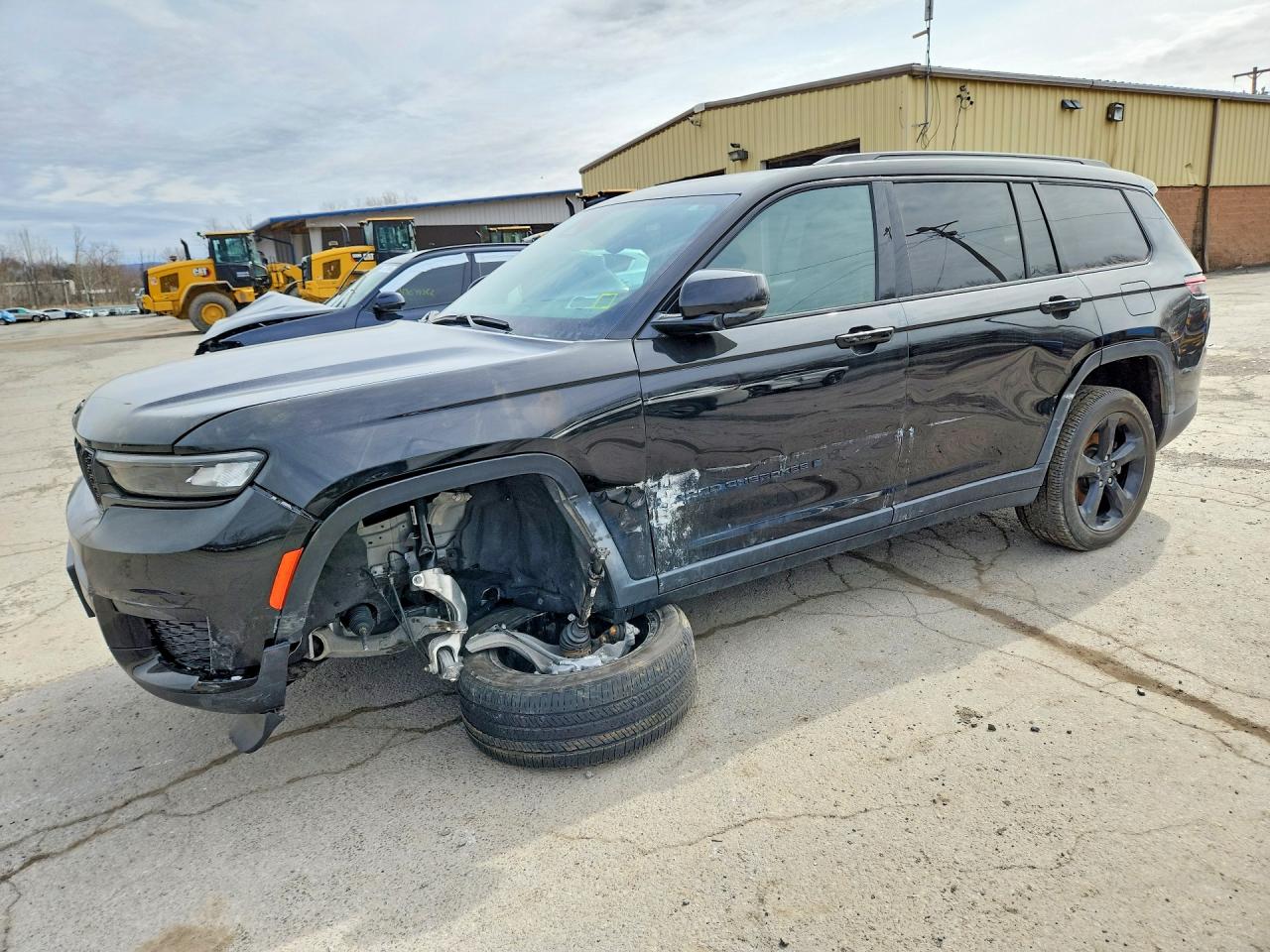 2024 JEEP GRAND CHEROKEE L LAREDO 4X4