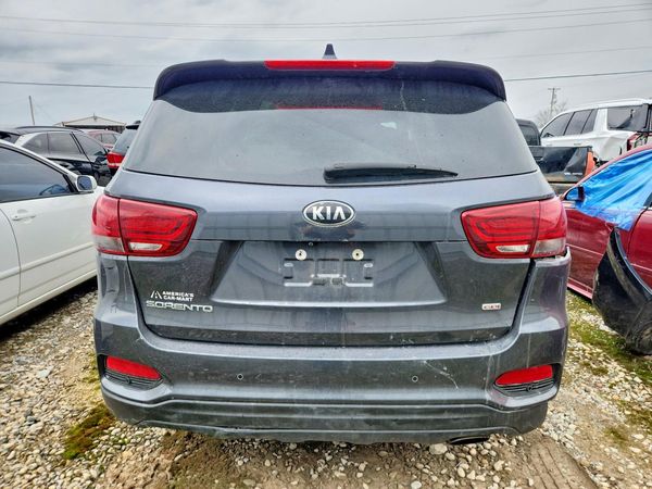 2019 KIA SORENTO L, LX, S
