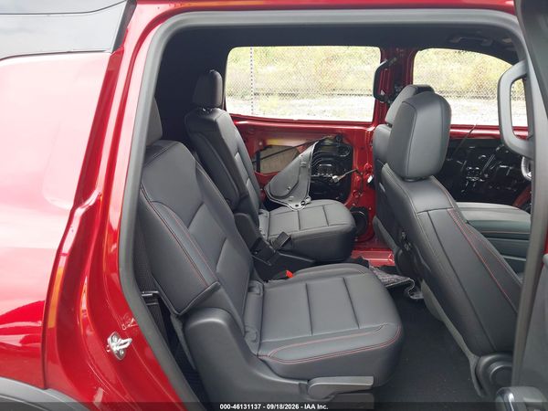 2025 CHEVROLET TRAVERSE AWD Z71 — I8