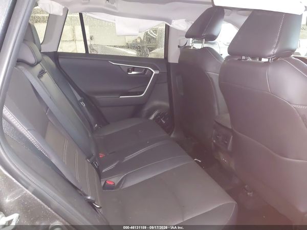 2025 TOYOTA RAV4 LIMITED — I8