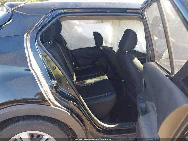 2019 NISSAN KICKS S — I8